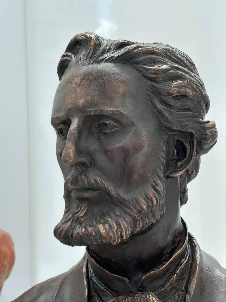 Escultura Eduardo Rosales